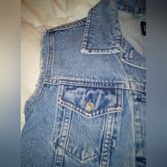Jean vest - Picture 3 of 9